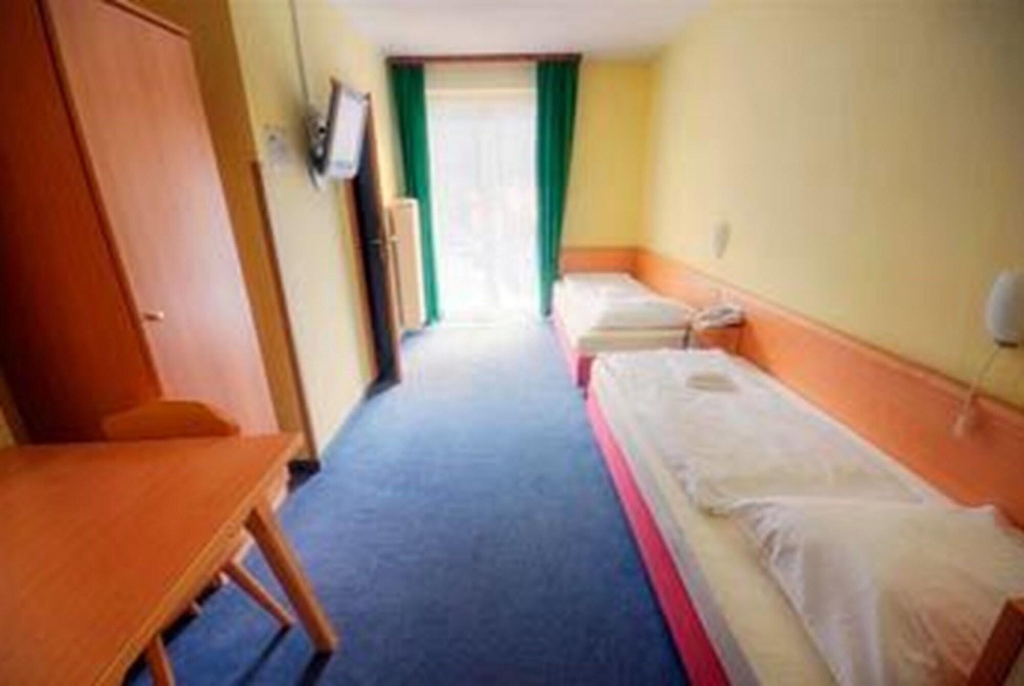 Euro Youth Hotel & Krone Bad Gastein Εξωτερικό φωτογραφία